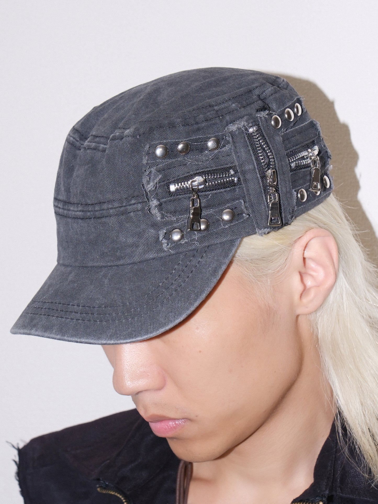 Y2K Metal Zipper Distressed Dad Hat