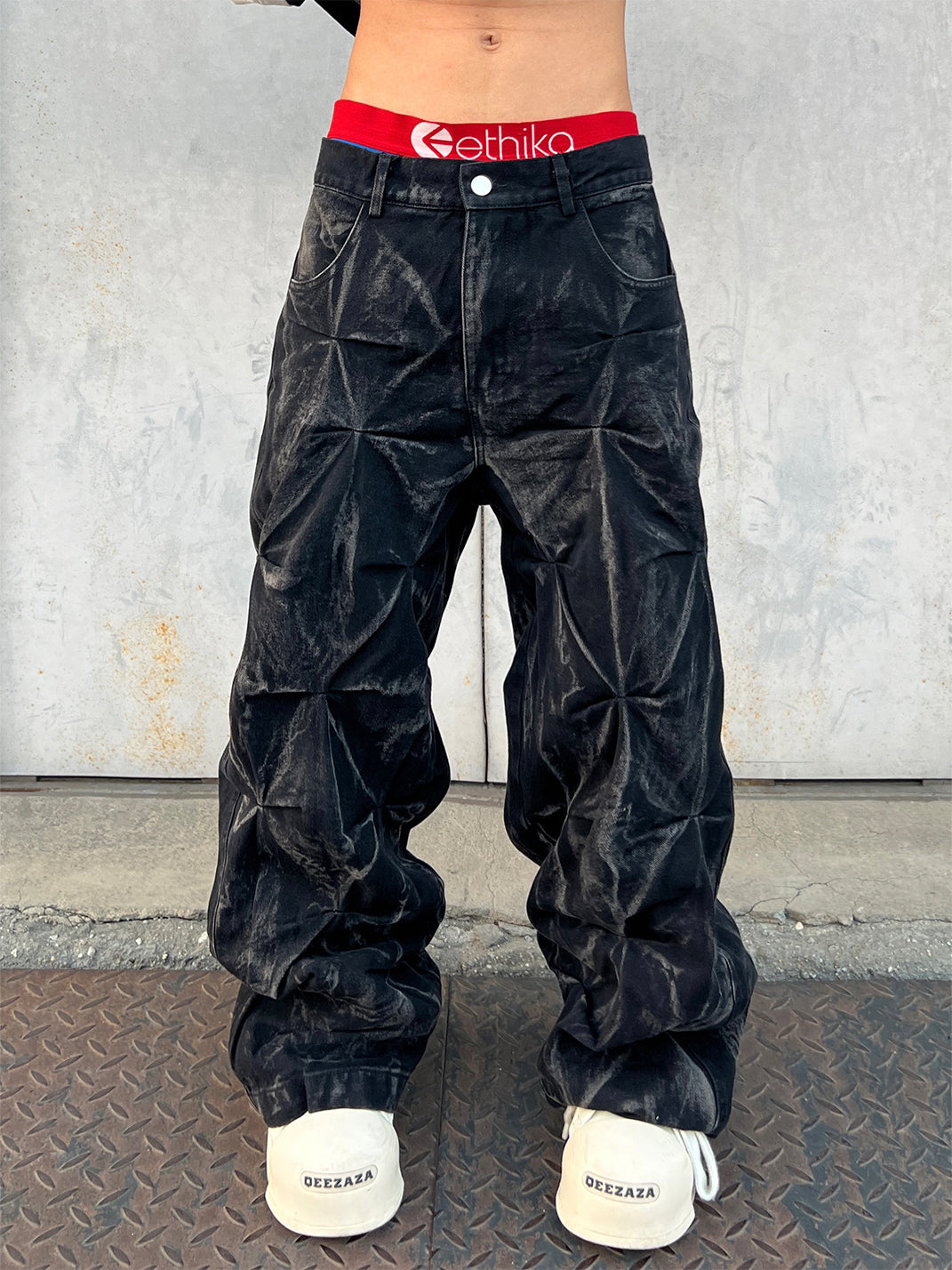 YIZILINGF Pintuck Waxed Jeans - view 1
