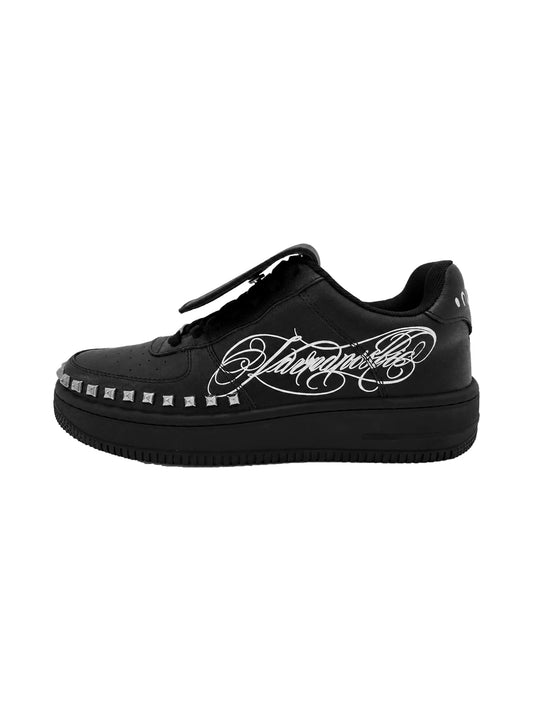 KARMANISTIC Rivet Thick-Soled Low-Top Sneakers - Rivet Black