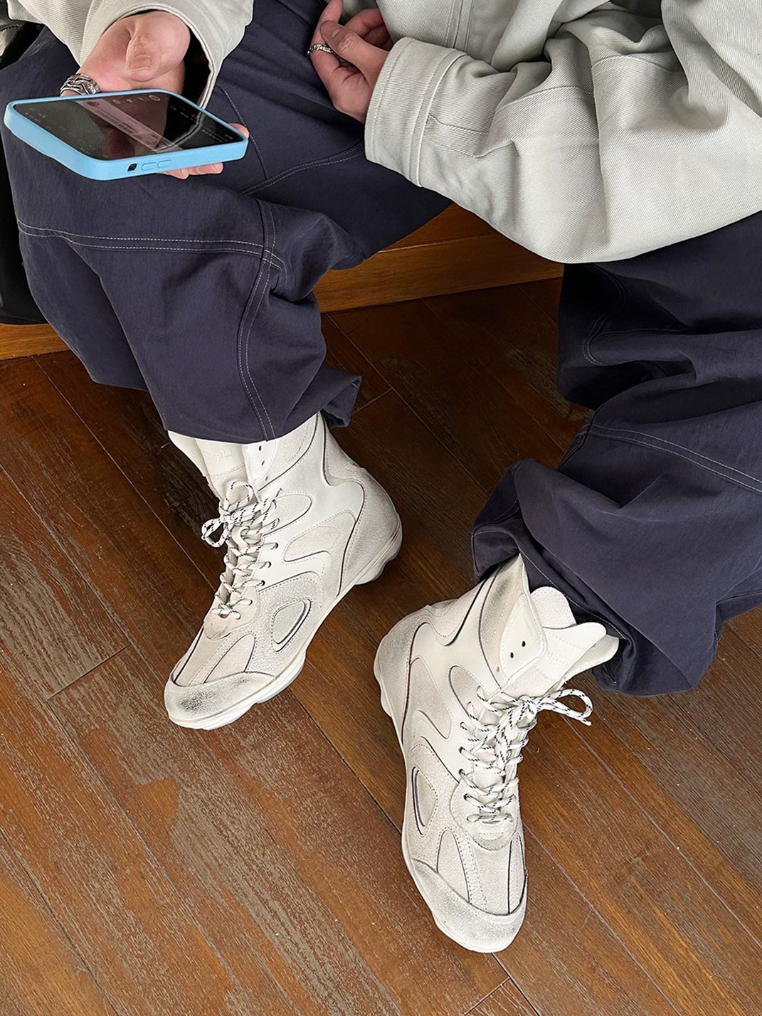 HANQIAORIJI Weathered Deconstructed High-Top Trainer - view 2