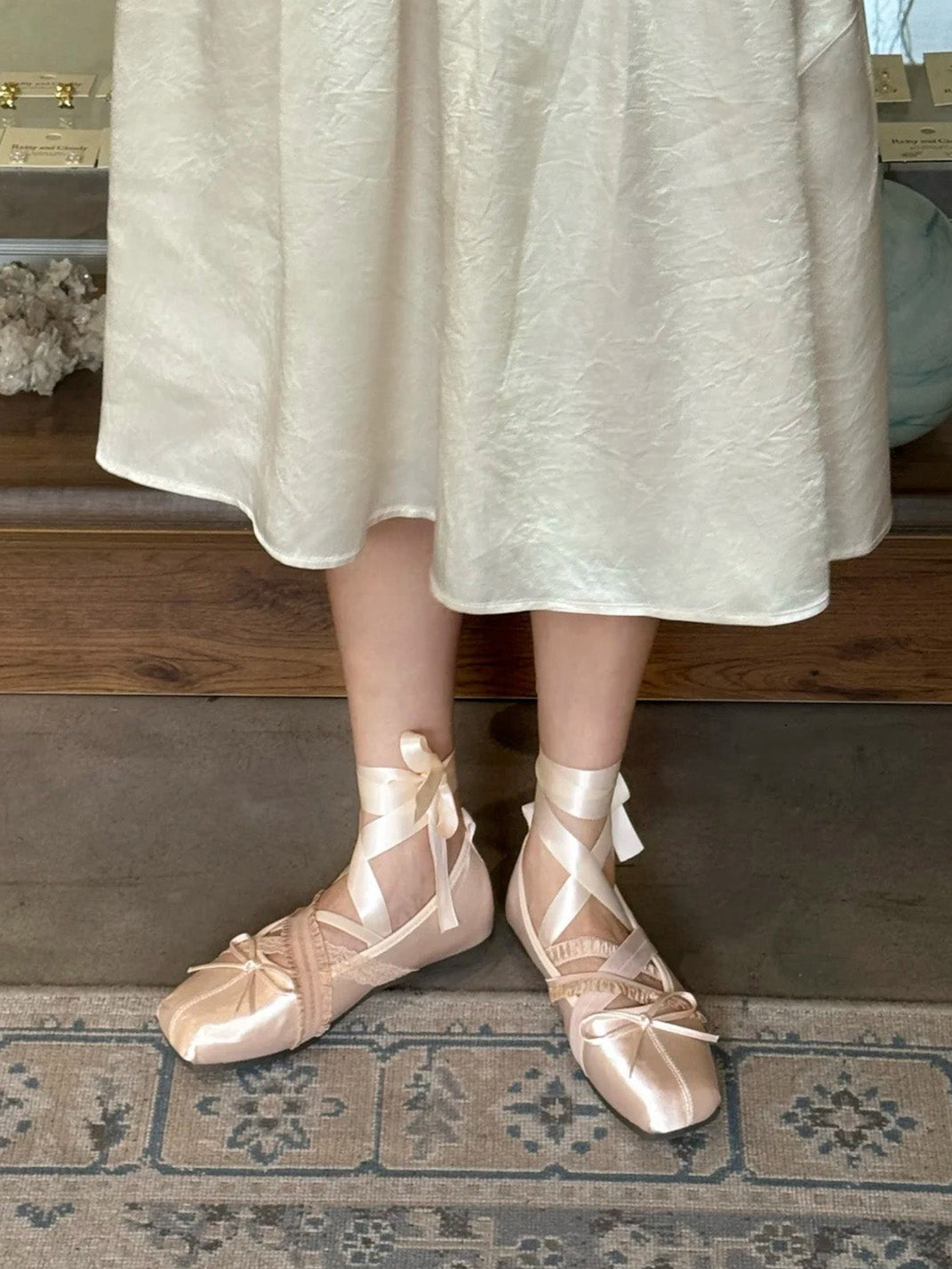 PIU astratto Bow Square Toe Lace-Up Ballet Flats - view 3