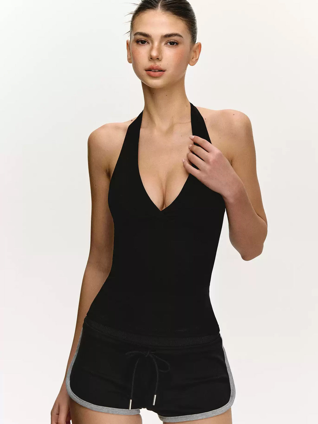 Anna aneae Halter V-Neck Cropped Tank Top - view 3