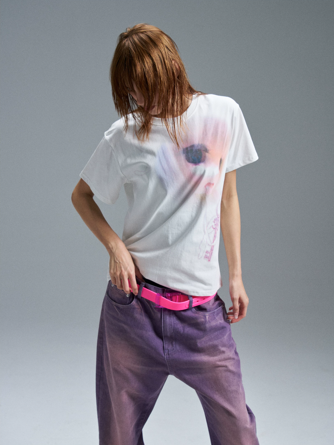 PAIKI Girl Portrait Graphic T-Shirt - view 4