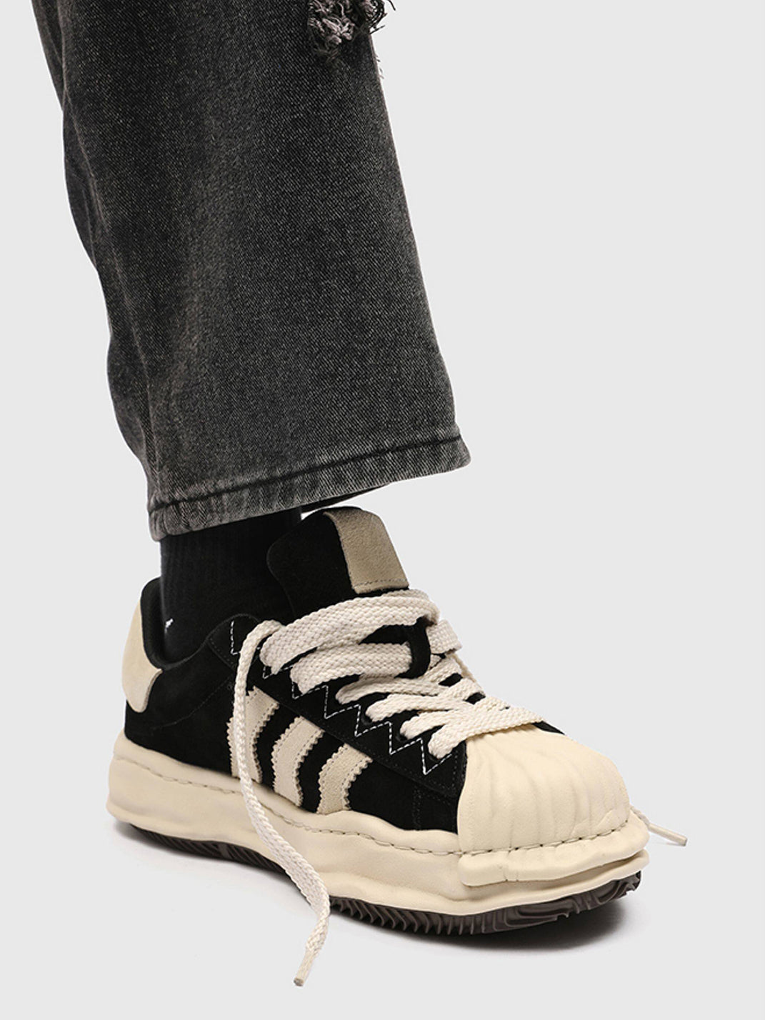 FGMM Three-Stripe Shell-Toe Platform Shoes - view 4