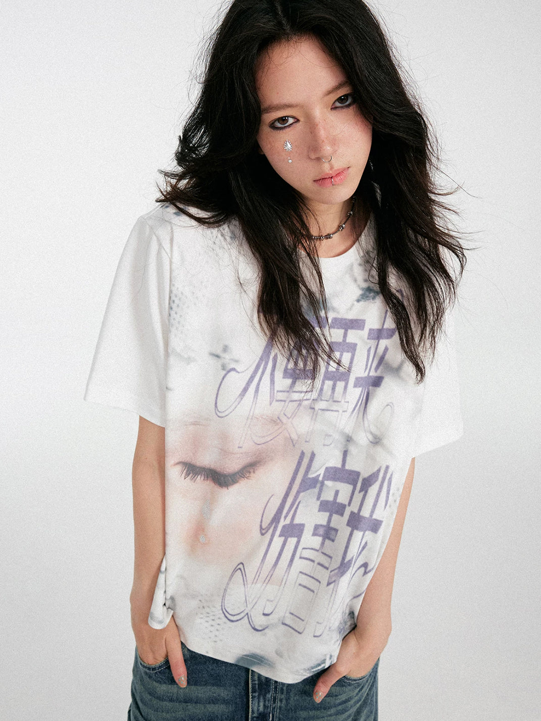 WM Relaxed Fit Rhinestone Graphic T-Shirt - view 4