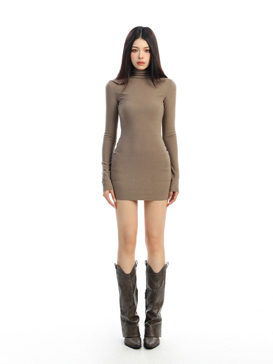 BIGGOLD Mock-Neck Long-Sleeved Bodycon Dress - view 4