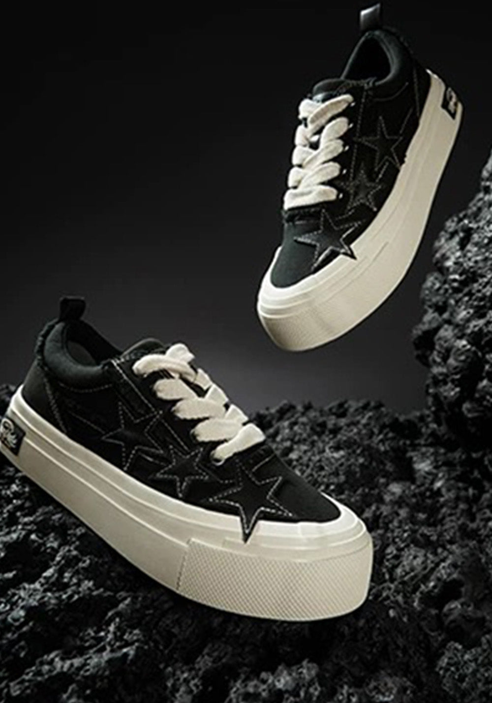 KAALIXTO Star Canvas Sneakers - Black - view 5