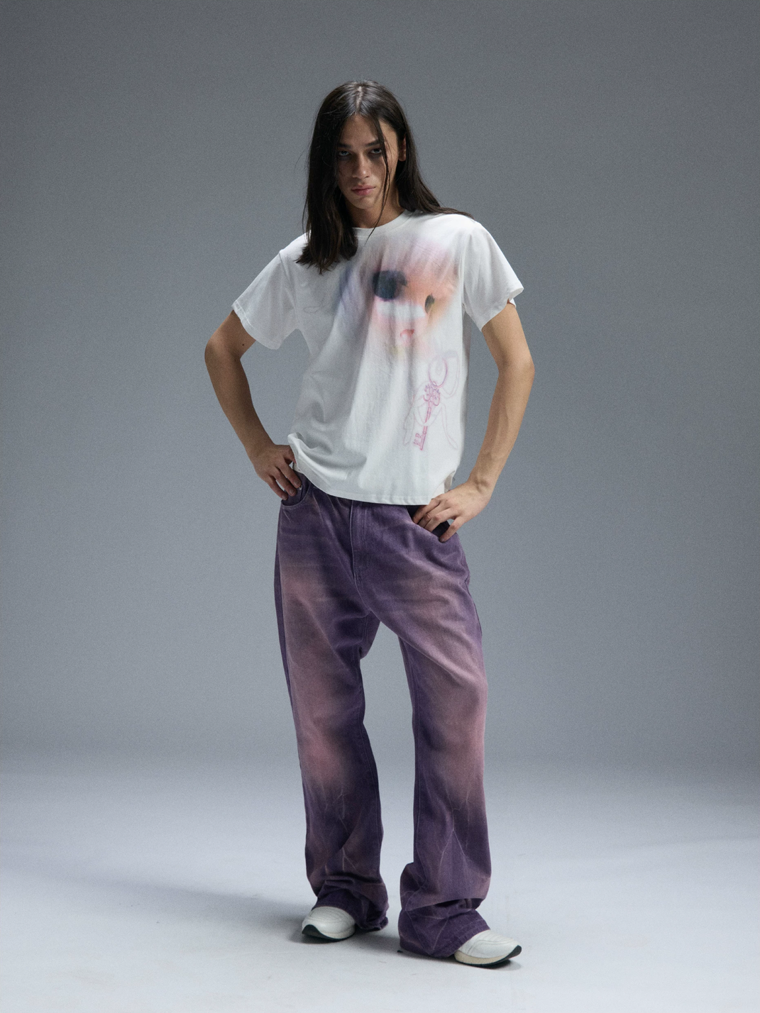 PAIKI Girl Portrait Graphic T-Shirt - view 6