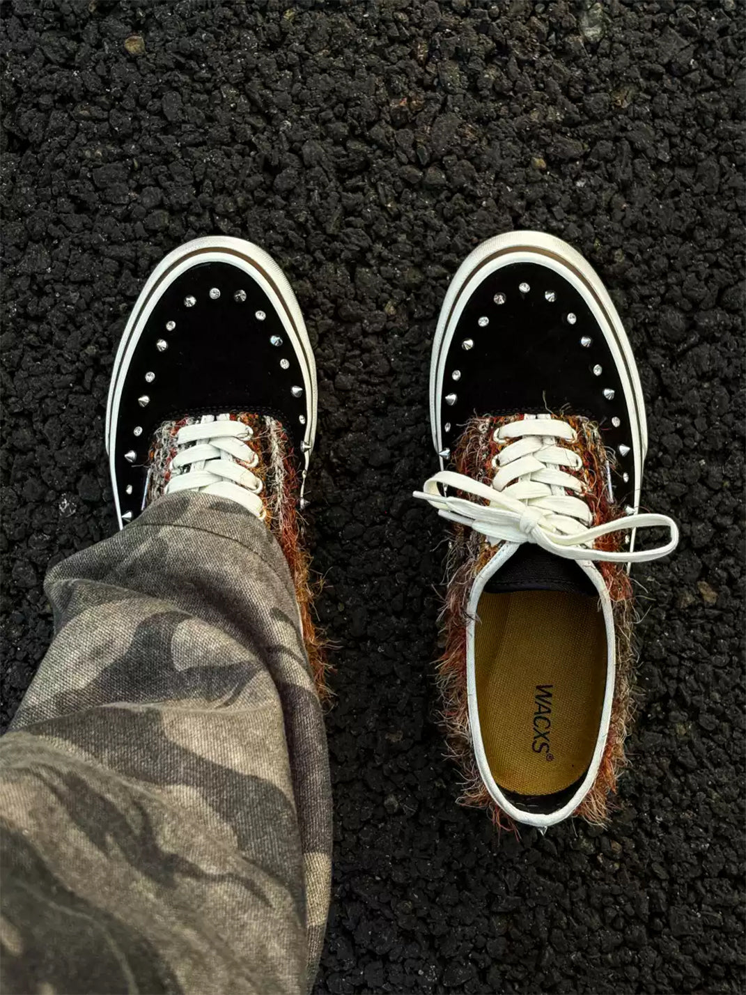ZDZZFT Studded Rhinestone Mohair Punk Distressed Low-Cut Sneakers - view 9