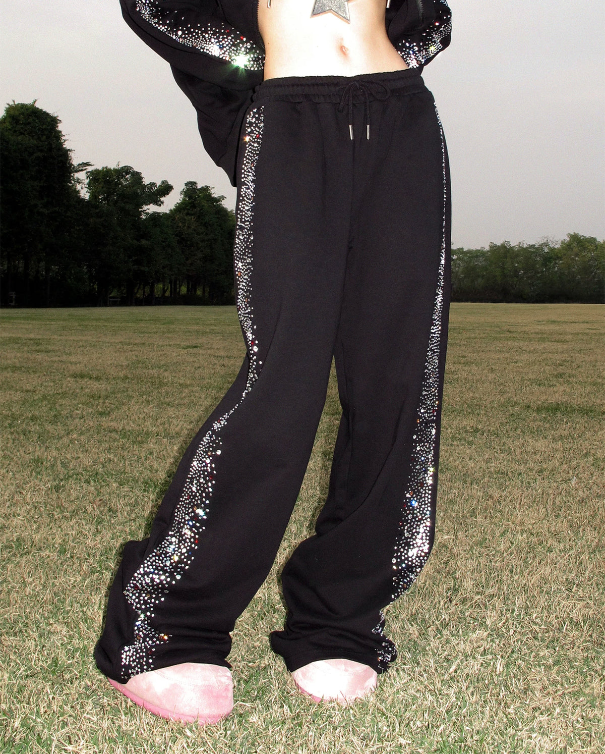 CFIERCE Crying Unicorn Rhinestone Sweatpants - view 8
