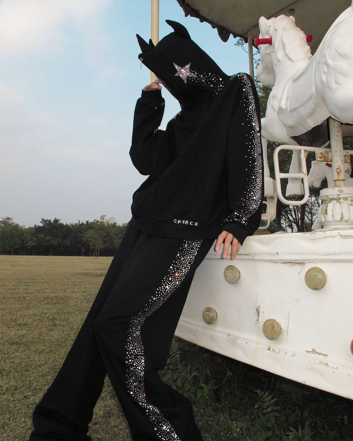 CFIERCE Crying Unicorn Rhinestone Sweatpants - view 14