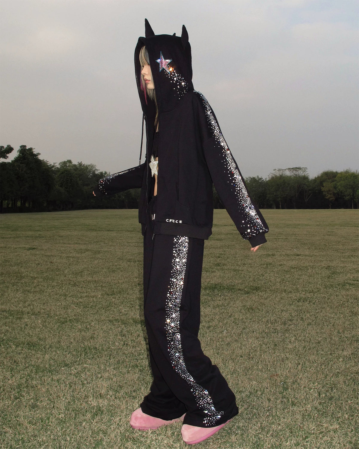 CFIERCE Crying Unicorn Rhinestone Sweatpants - view 15