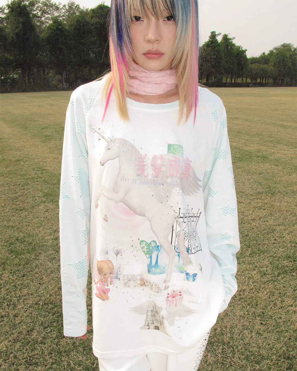 CFIERCE Dream Come True Unicorn Raglan Top - white unicorn raglan top close front