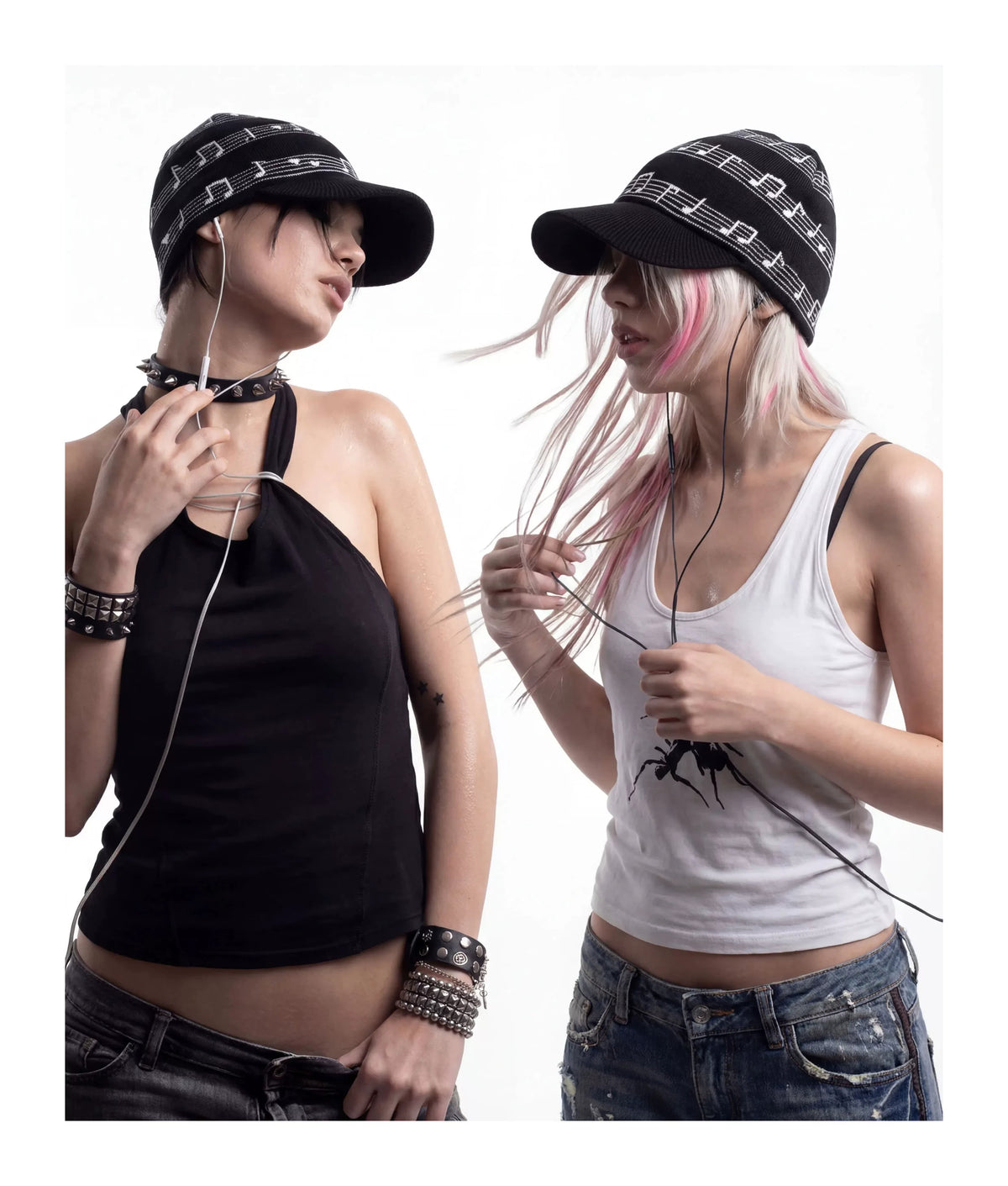 SAUCE x MOIRE Music Note Knit Visor Cap - on model view 6