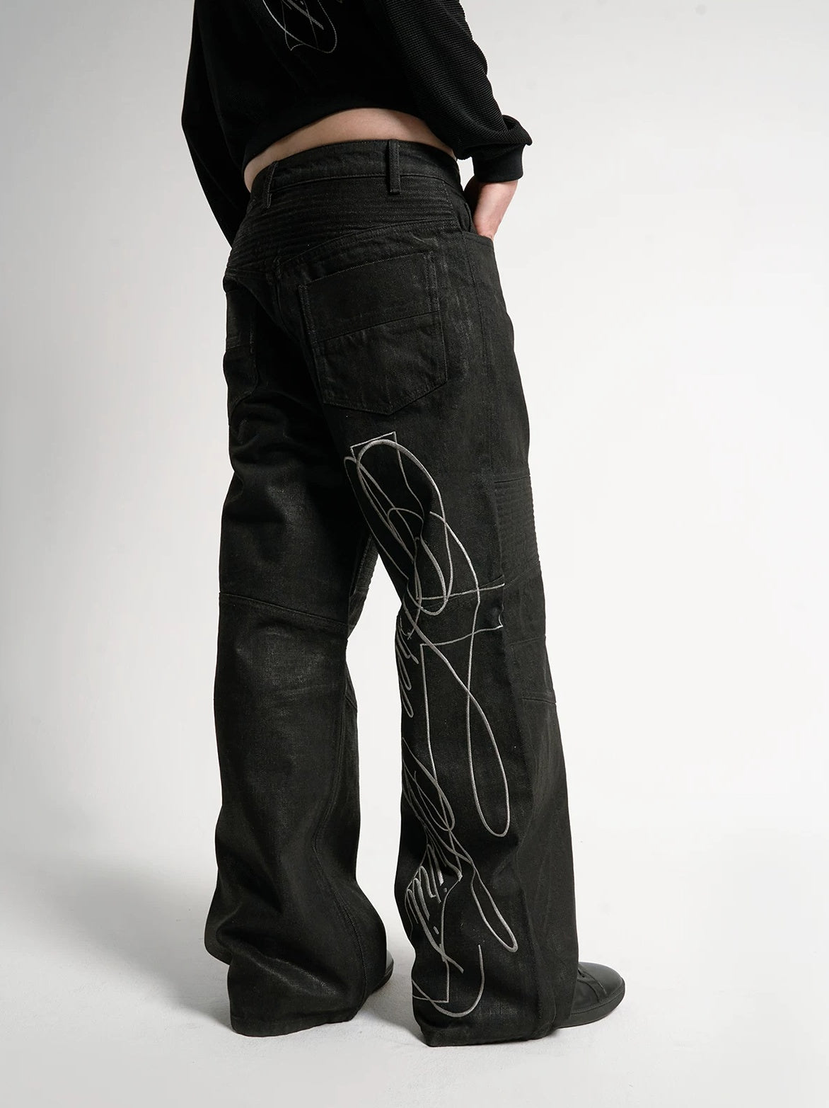 Waxed Embroidered Moto Baggy Straight Jeans - Black back embroidery close-up