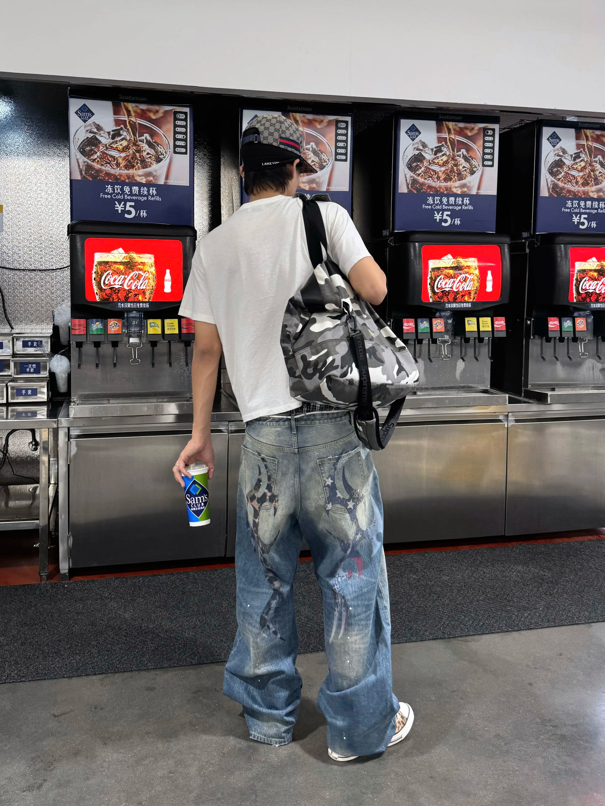 Leopard Star Flag Print Ripped Baggy Jeans - Back lifestyle with print