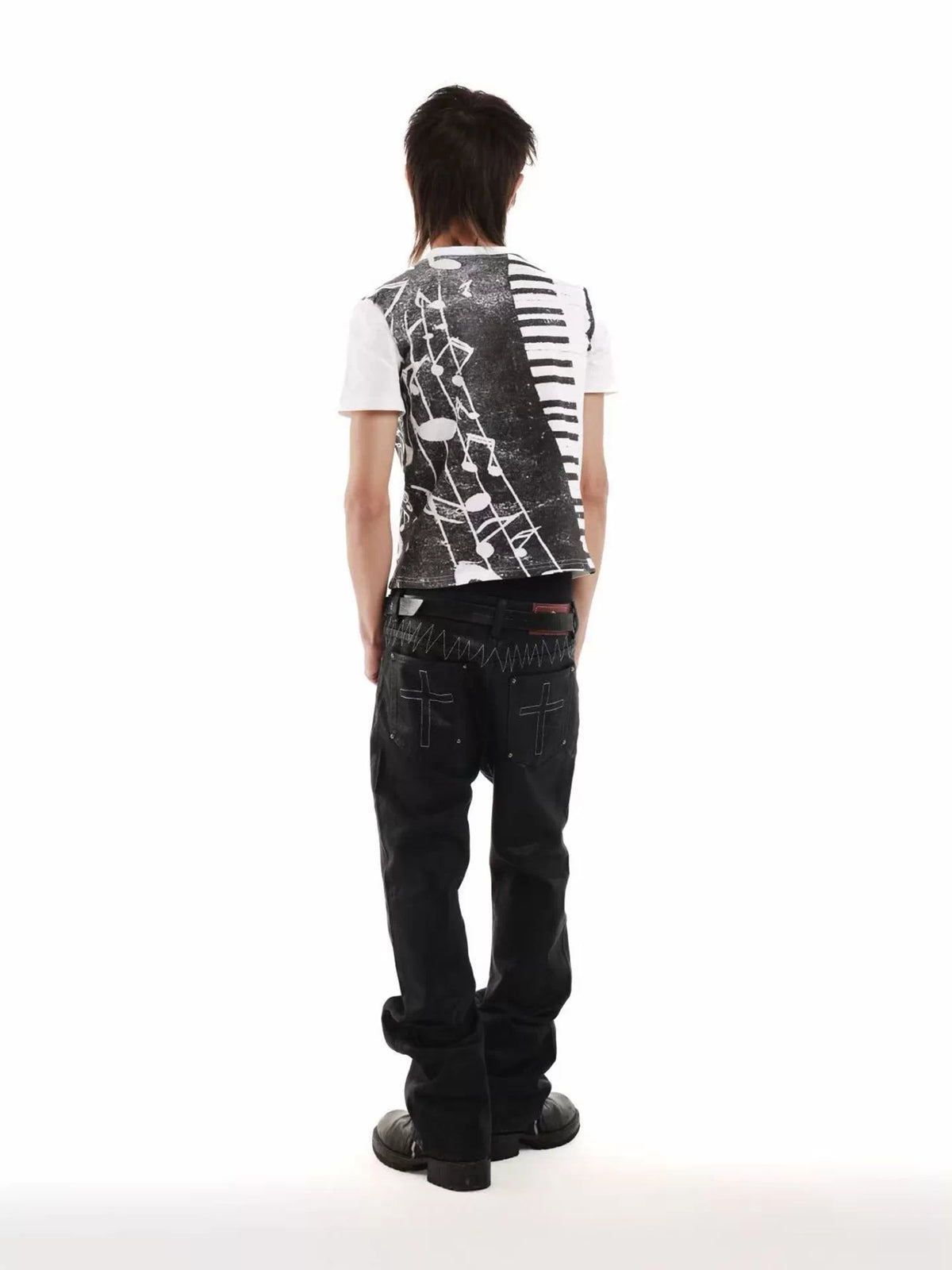 DETW Rhinestone Music Note Print T-Shirt - White piano-key print back