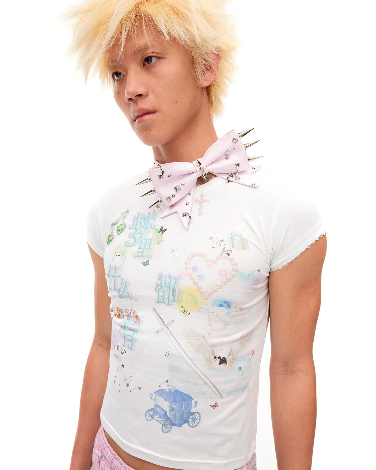 CFIERCE Dream Collage Lace-Trim Graphic T-Shirt - view 12