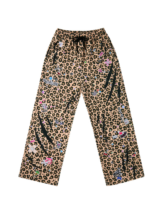CFIERCE Leopard Sticker Print Wide-Leg Sweatpants - front on white