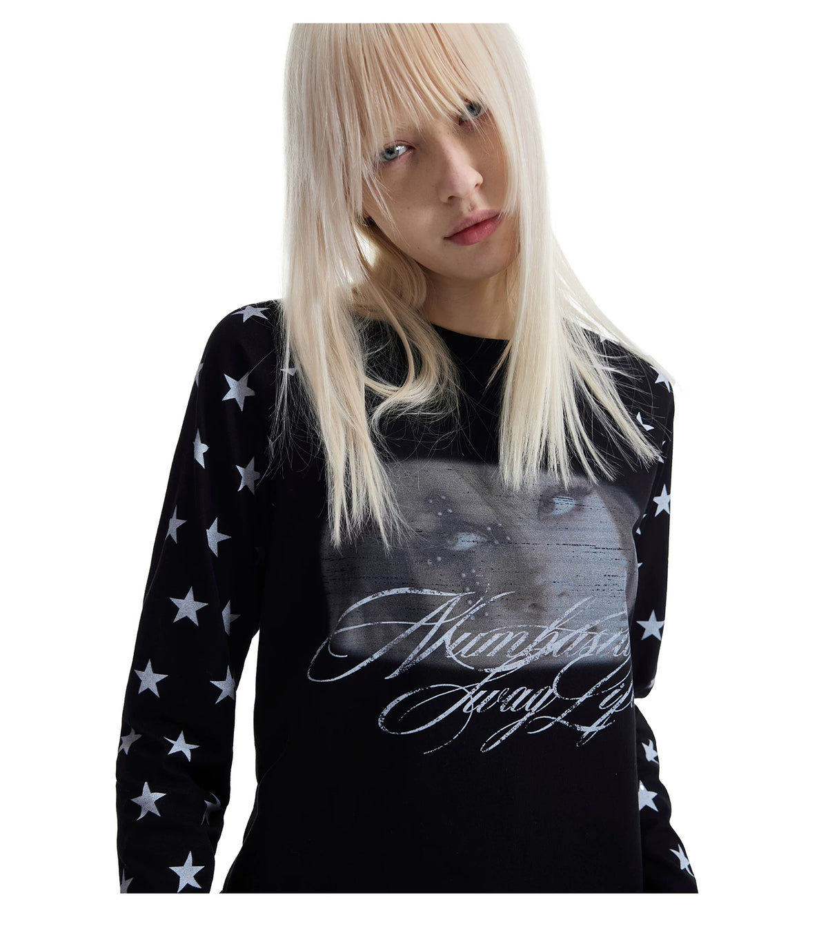 Star Raglan Portrait Script Print Long Sleeve Tee - Black close-up front