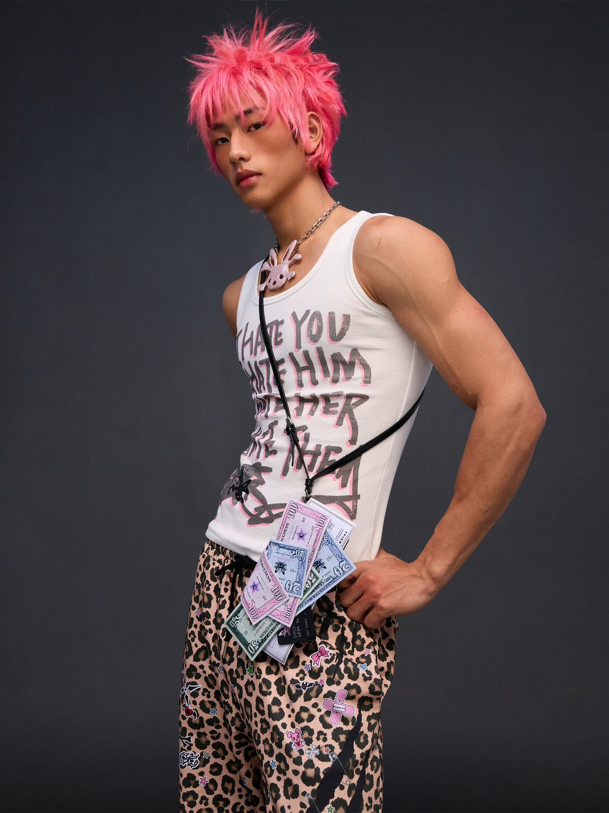 CFIERCE Banknote Print Long Wallet - styling view 2