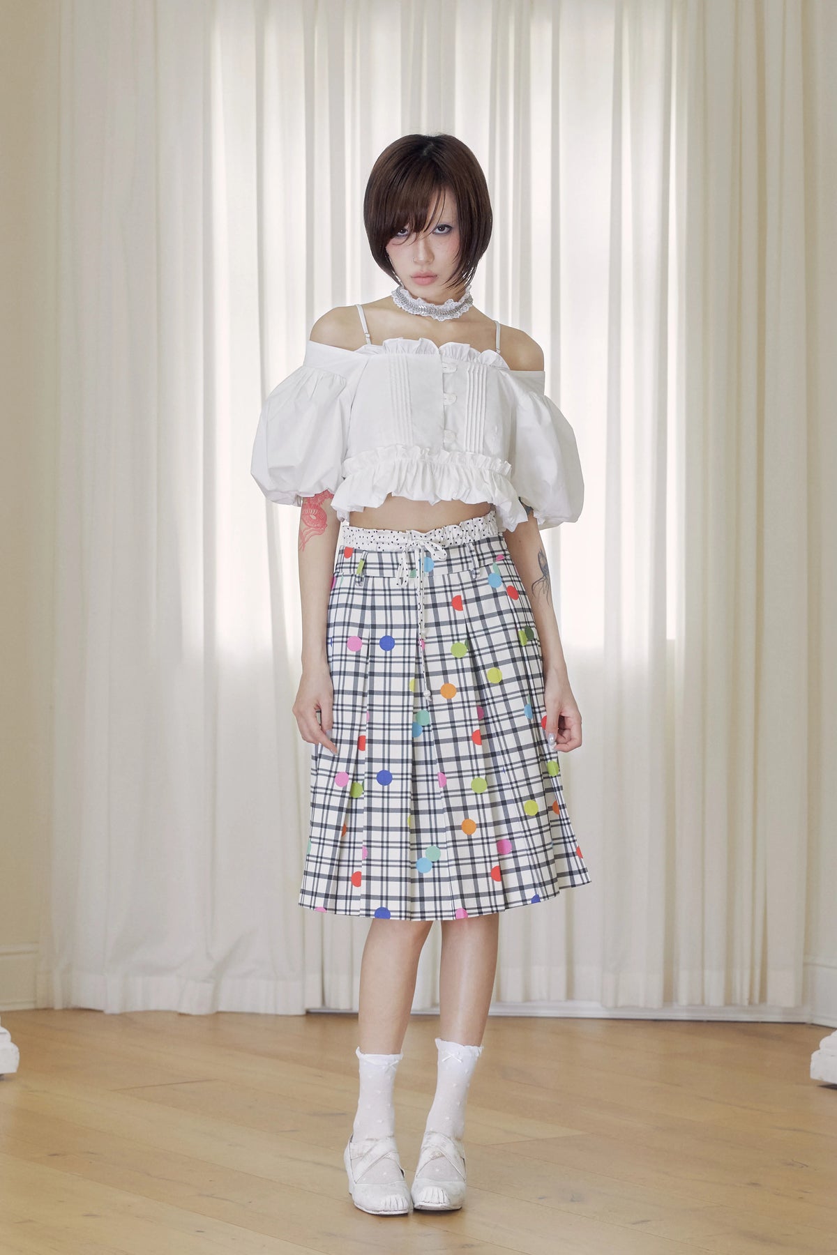 BeatleLady Plaid & Polka Dot Pleated Skirt - White plaid and multicolored dots - modeled styling