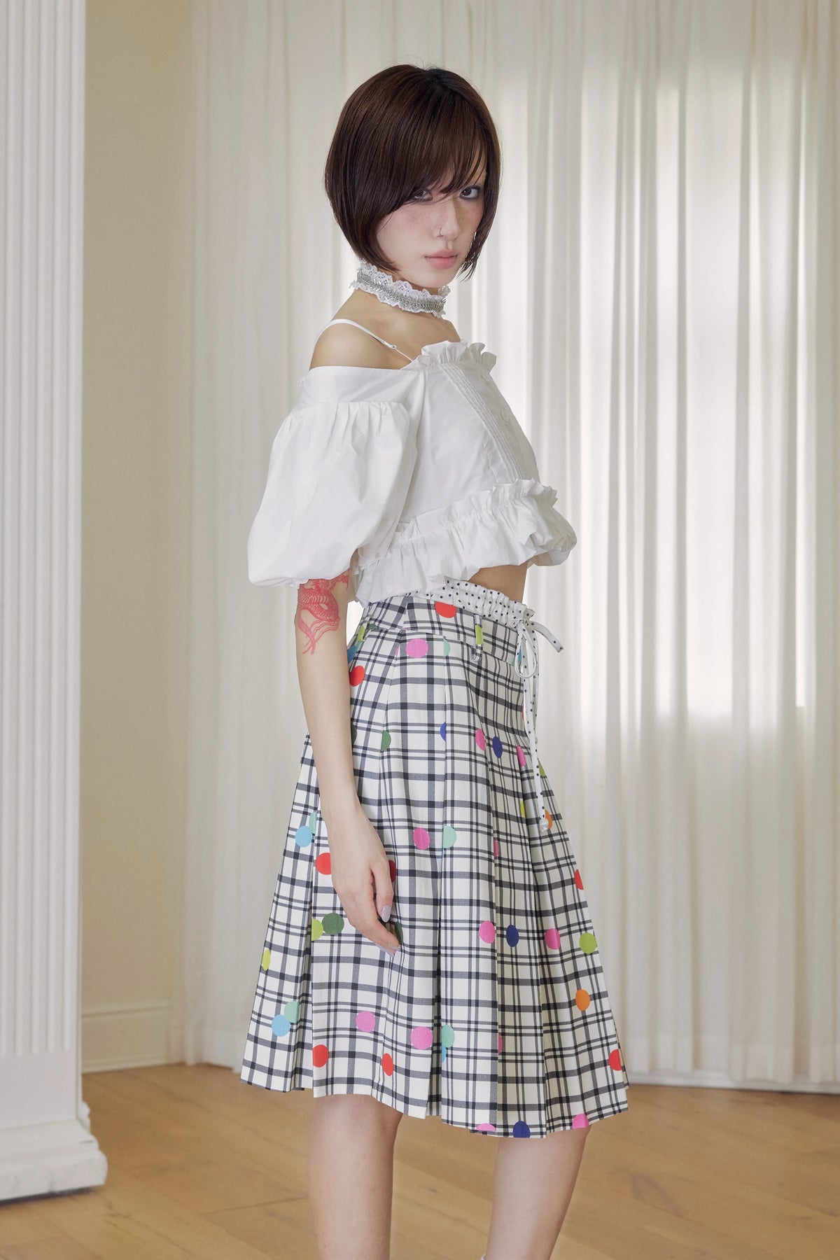 BeatleLady Plaid & Polka Dot Pleated Skirt - White plaid and multicolored dots - modeled styling