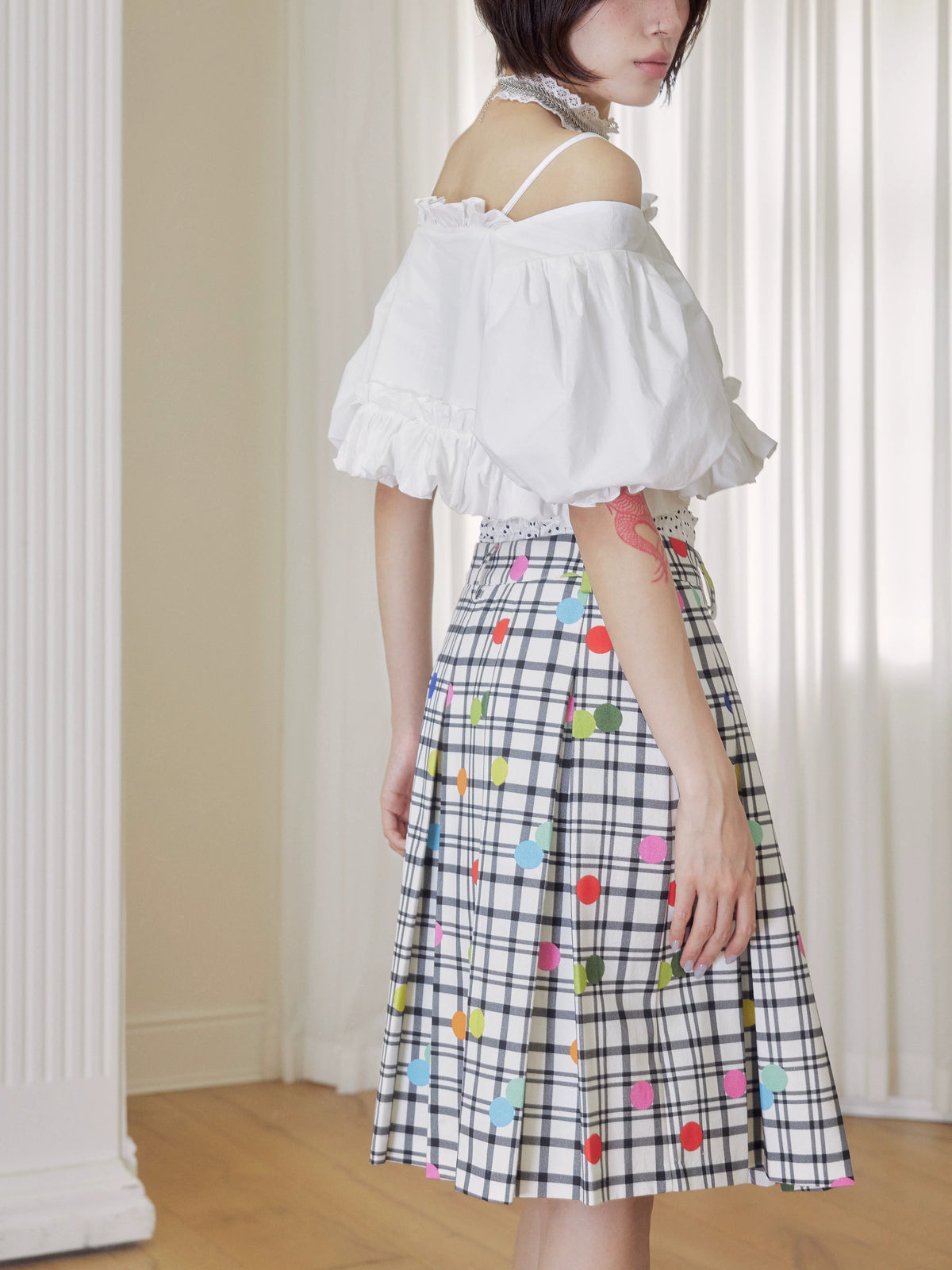 BeatleLady Plaid & Polka Dot Pleated Skirt - White plaid and multicolored dots - modeled styling