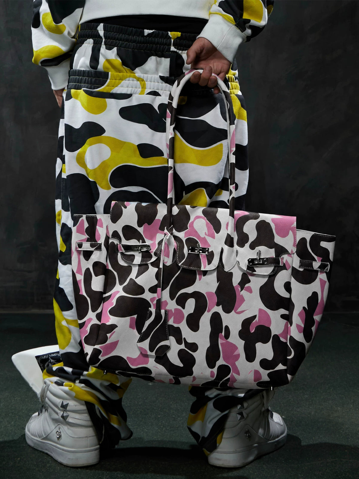 Camo Print Oversized Turn-Lock Tote Bag - view 3