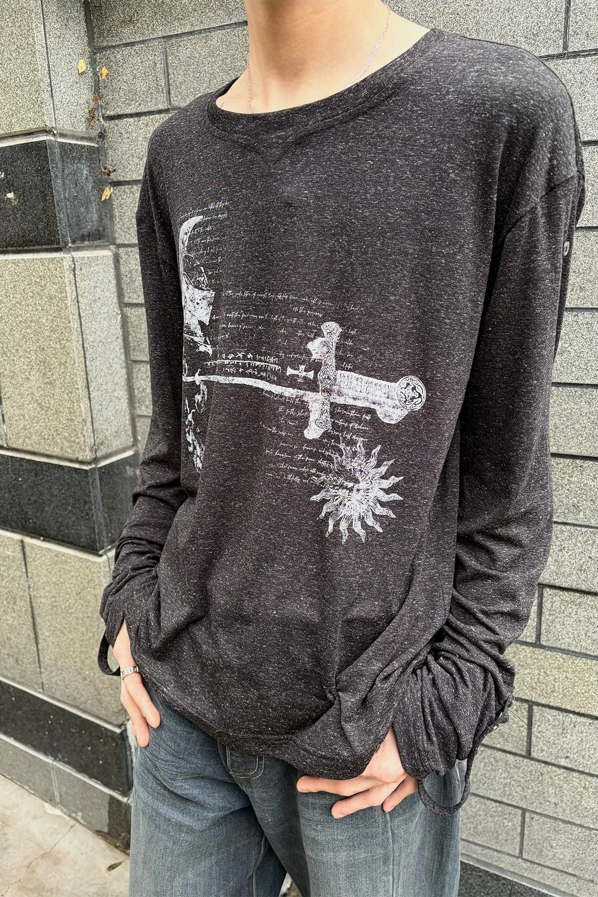 WANNA LAB Odyssey Knight Sword Print Linen Blend Roll-Up Sleeve Tee - Black front on model