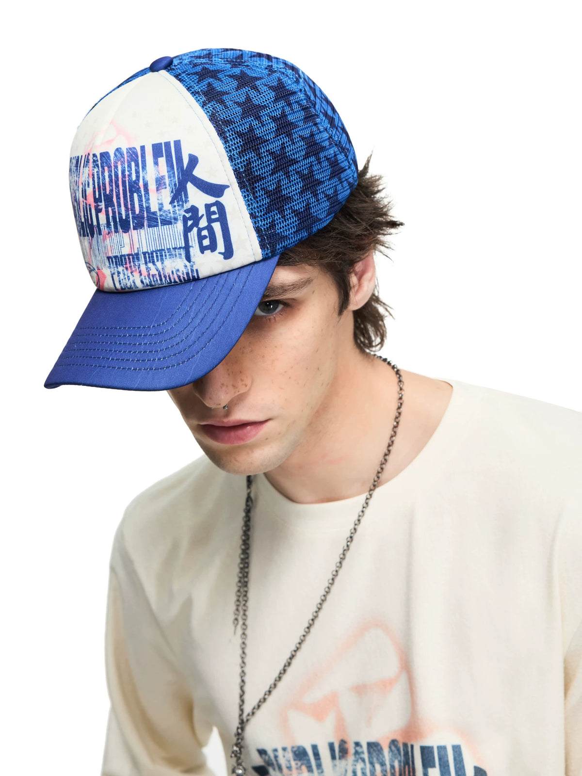 PEOPLESENSE Star Print Mesh Trucker Cap - model look 2