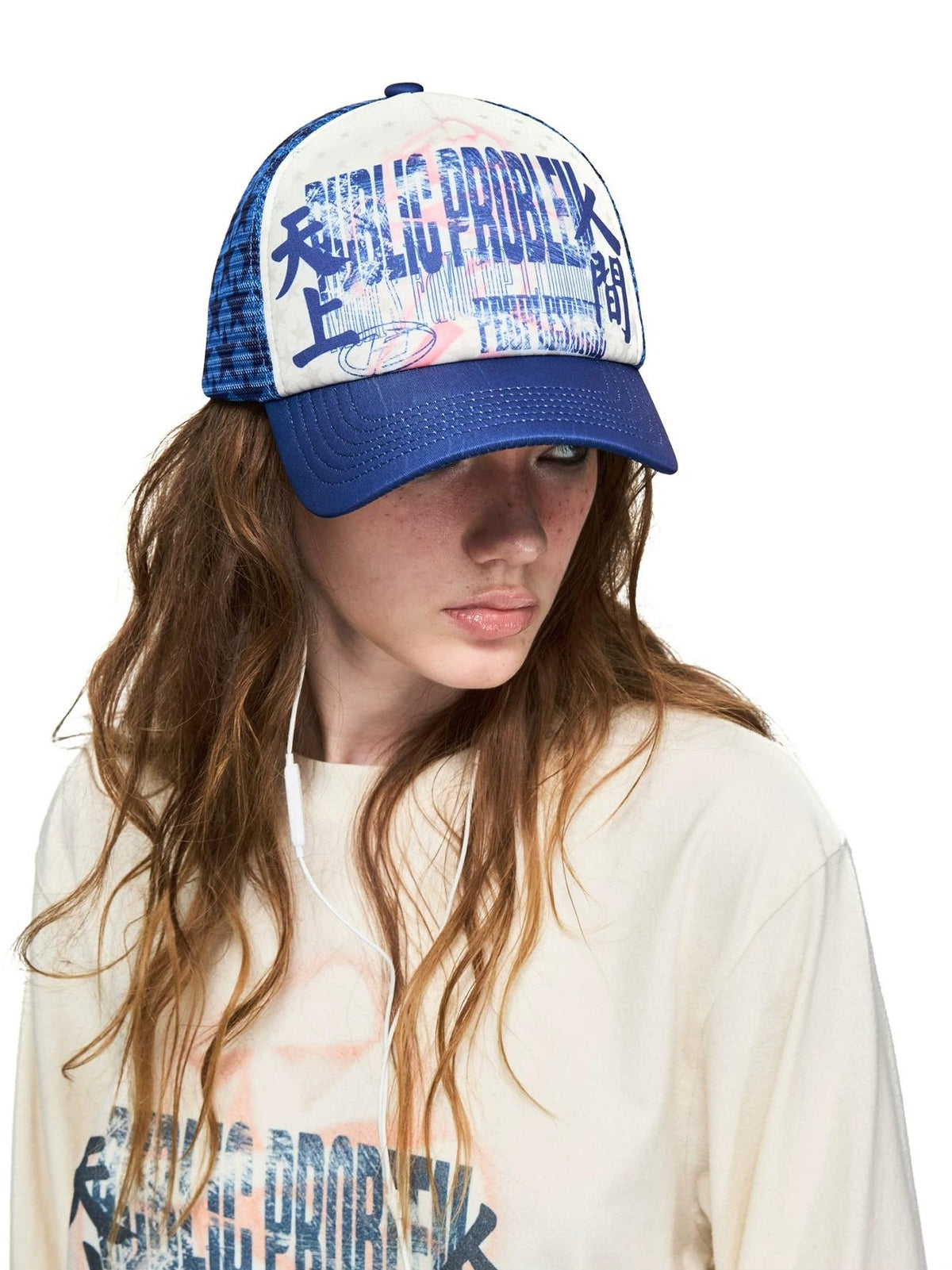 PEOPLESENSE Star Print Mesh Trucker Cap - lookbook 1