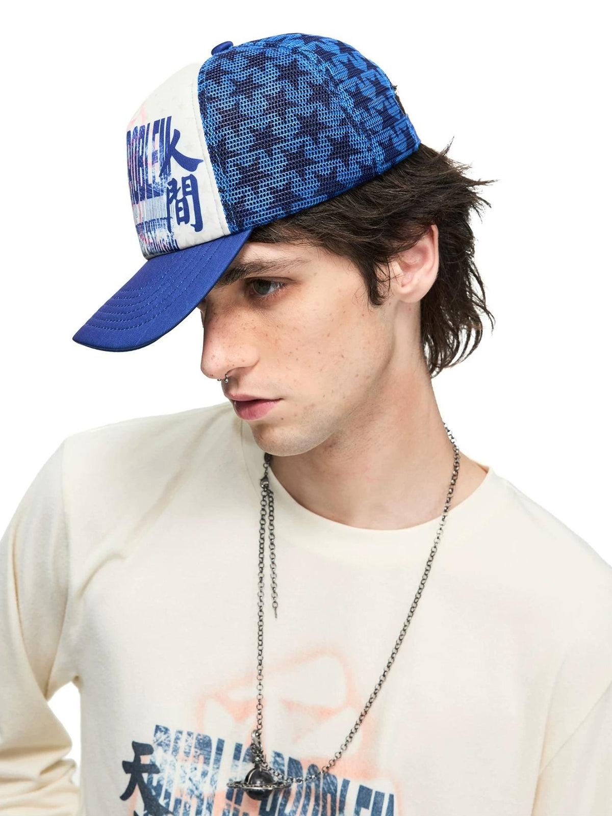 PEOPLESENSE Star Print Mesh Trucker Cap - lookbook 6