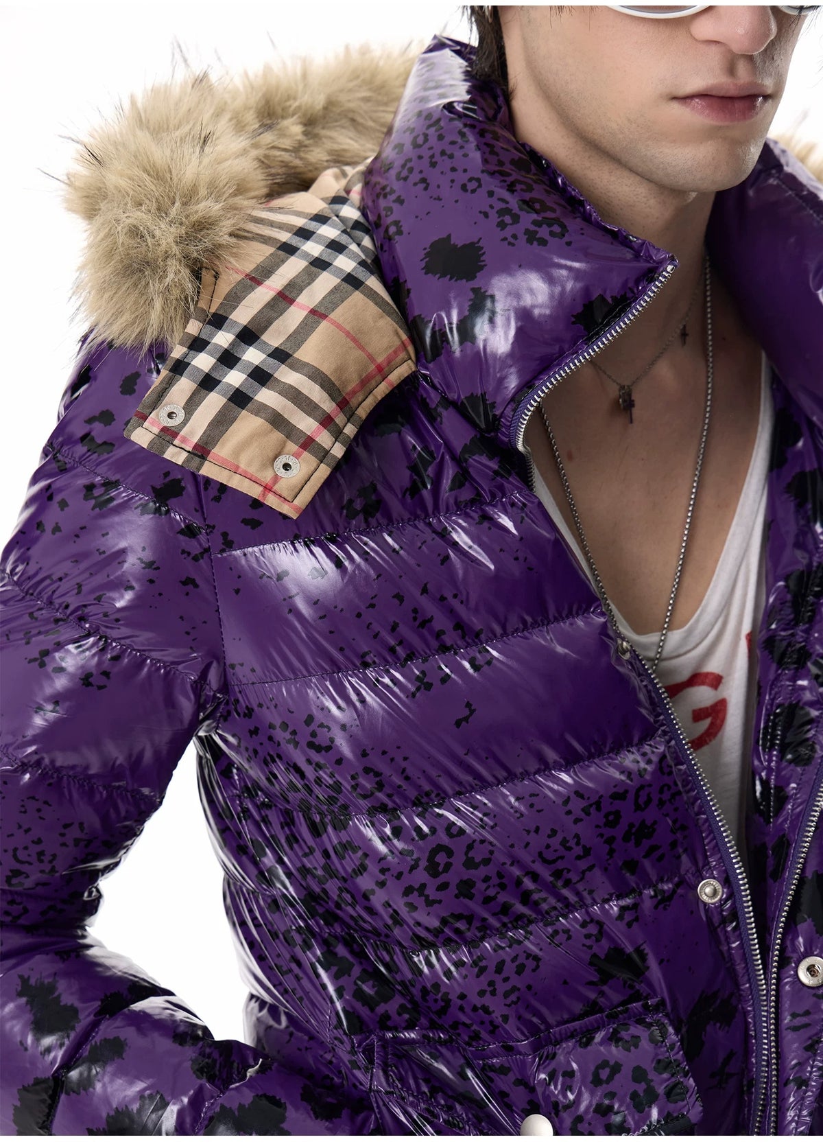 noEmosen Purple Leopard Glossy Fur-Hood Down Jacket - Purple fur hood and collar detail
