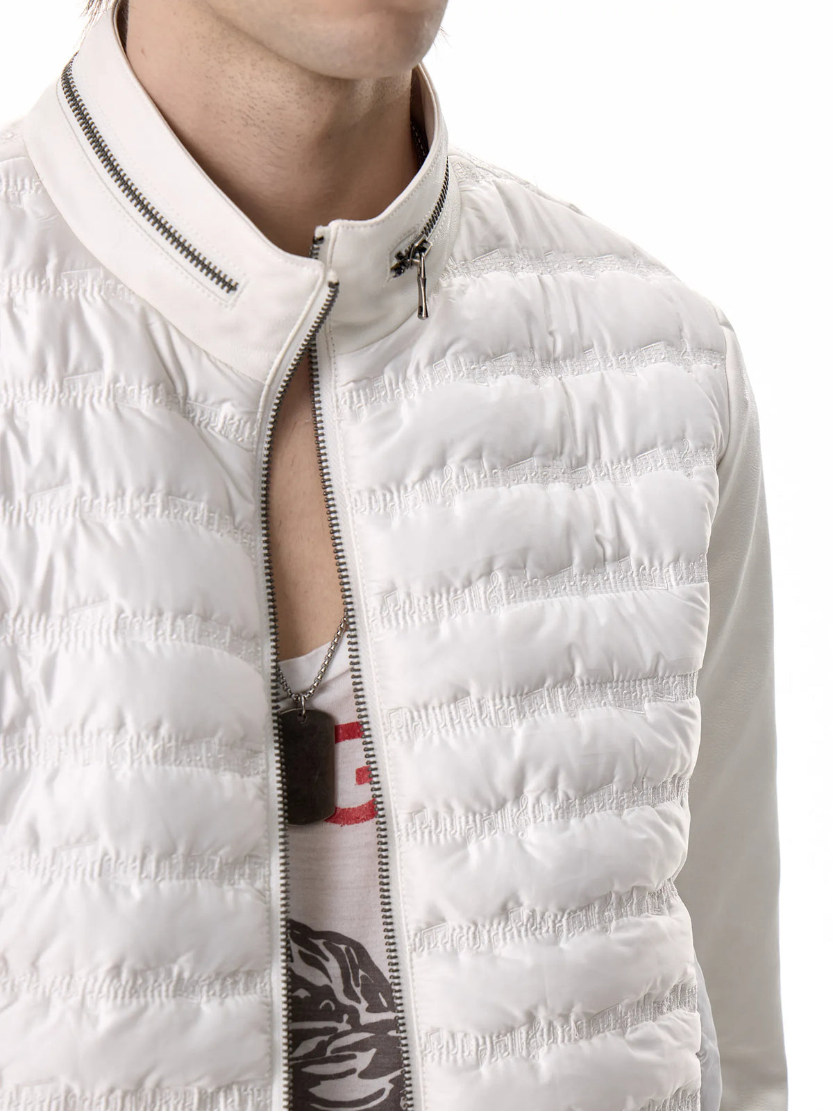noEmosen Music Note Stitched Leather-Panel Slim Padded Jacket - White collar detail