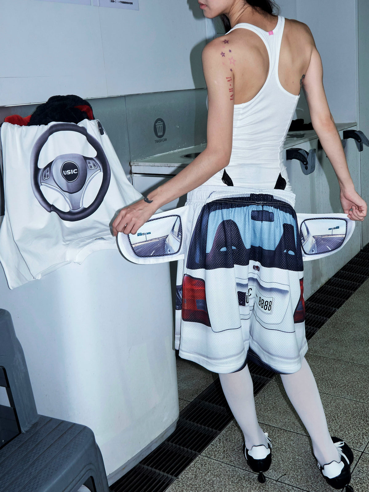 USIC Car Print Mesh Shorts - model view 7