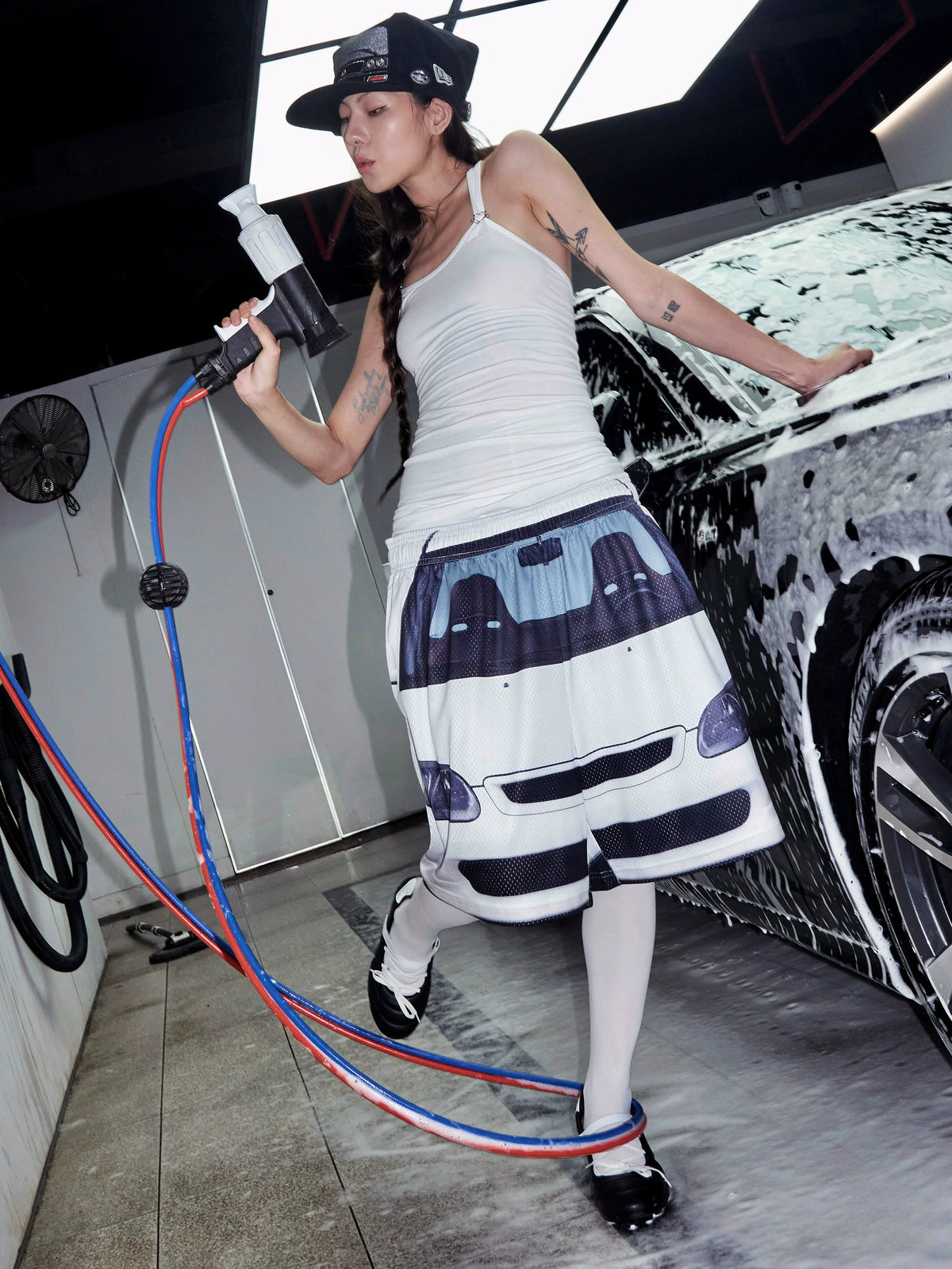 USIC Car Print Mesh Shorts - model view 15
