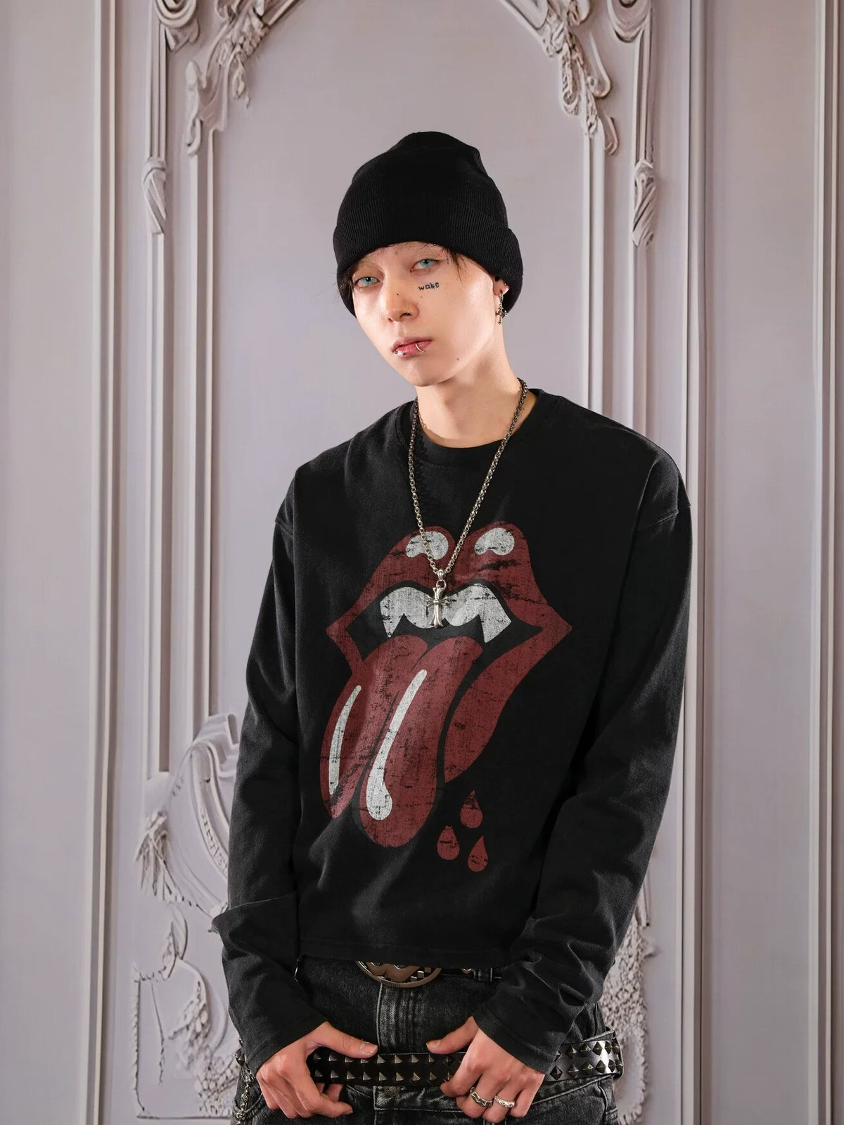 THEWET Distressed Fang Tongue Graphic Cropped Long Sleeve Tee - Washed Black front