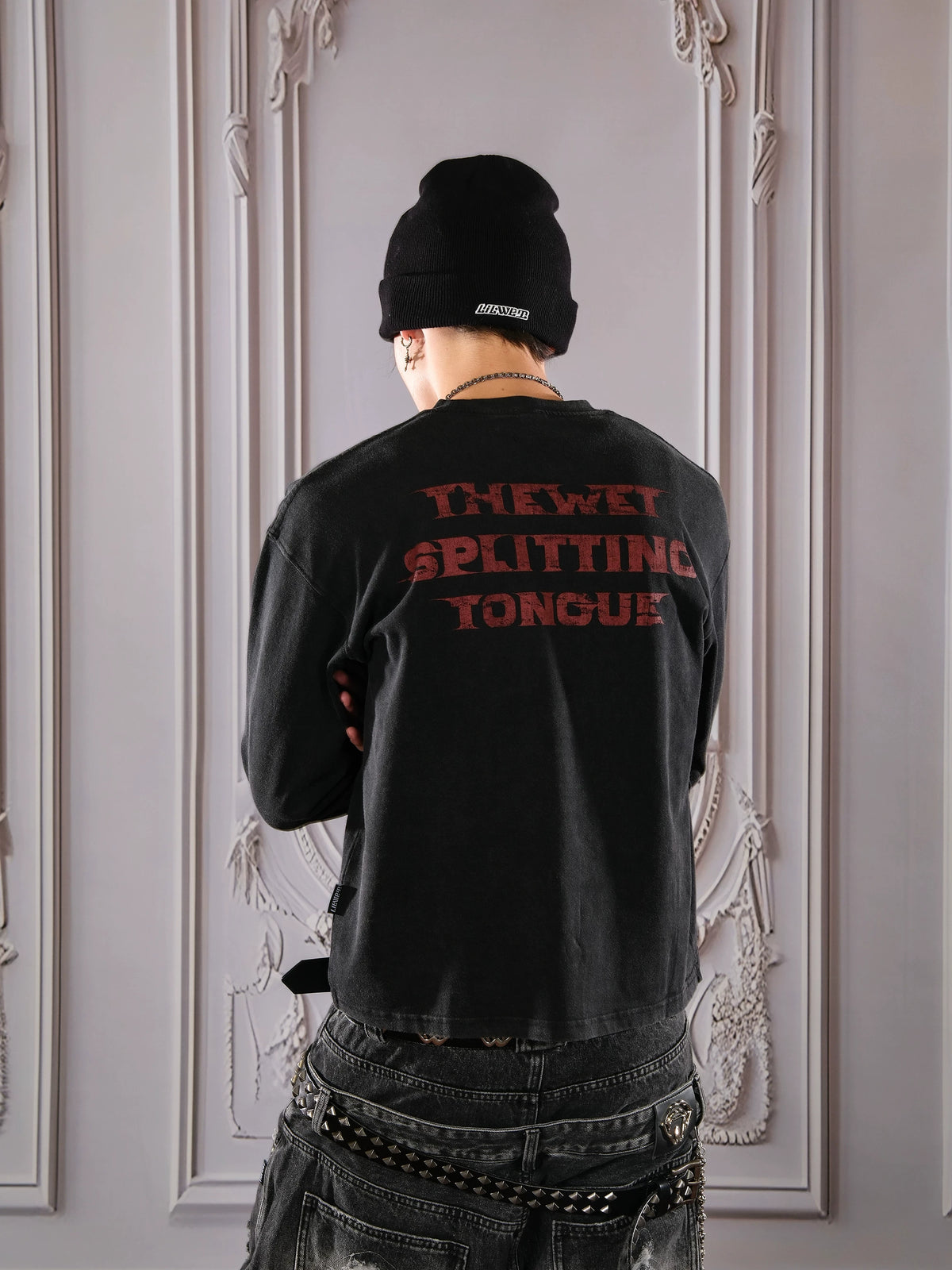 THEWET Distressed Fang Tongue Graphic Cropped Long Sleeve Tee - Washed Black back