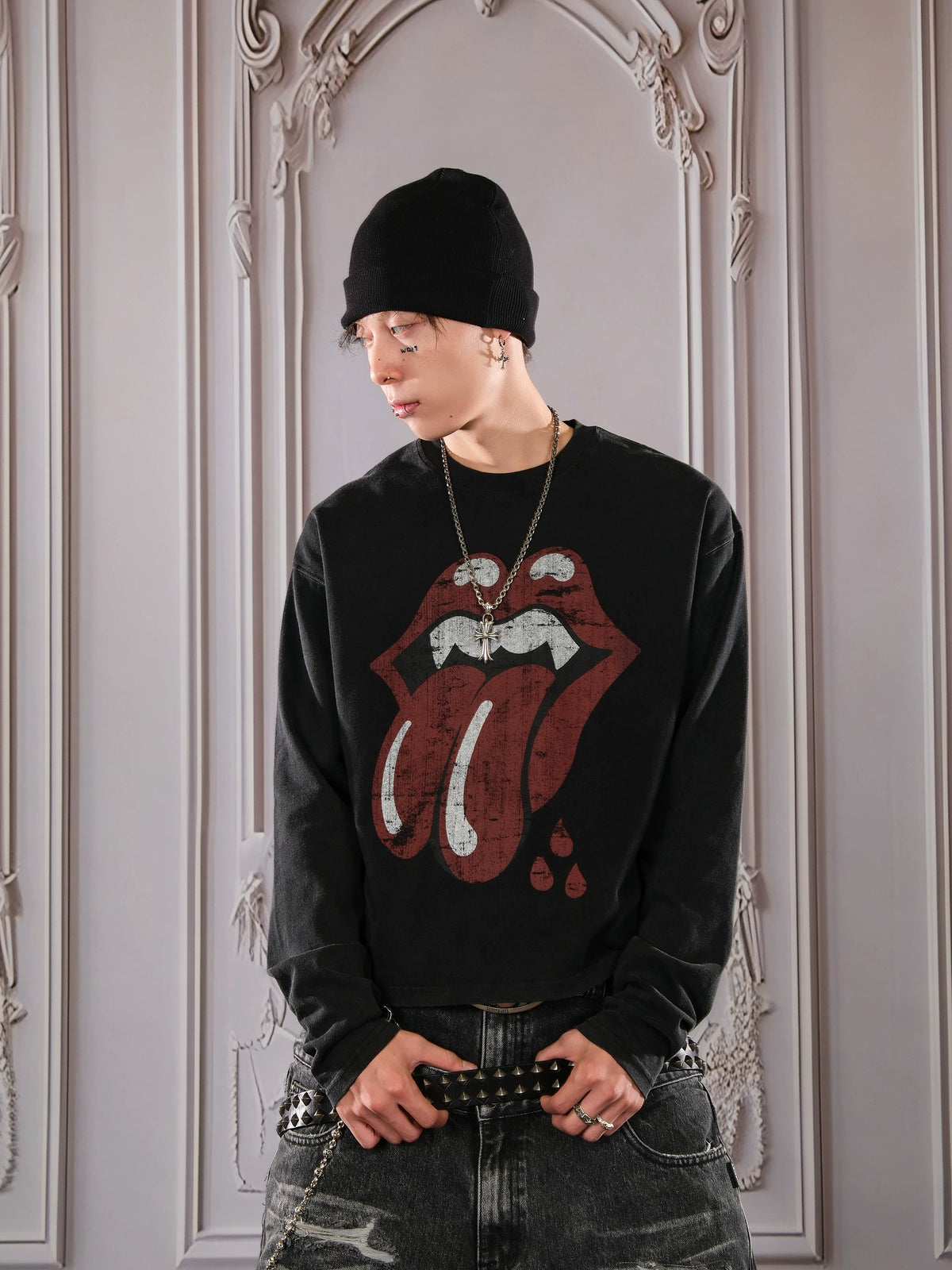 THEWET Distressed Fang Tongue Graphic Cropped Long Sleeve Tee - Washed Black front close