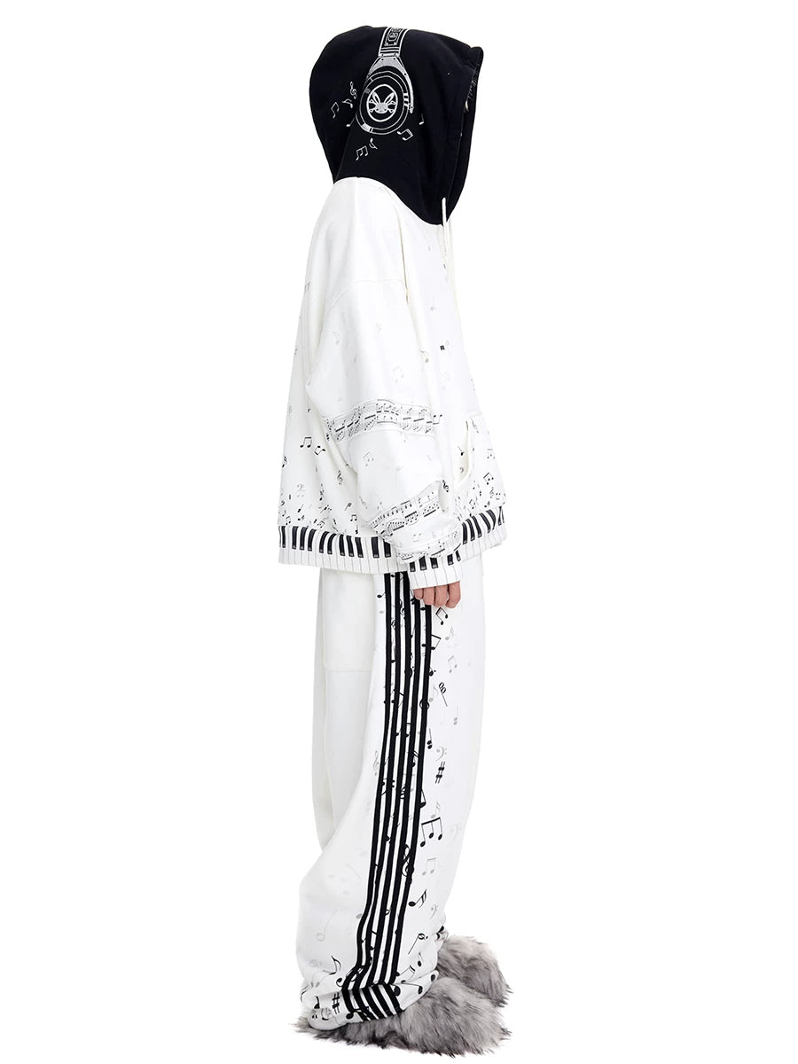 CFIERCE Music Staff Print Wide-Leg Sweatpants - white music staff sweatpants worn side