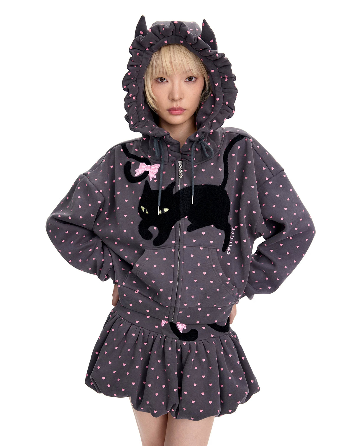 CFIERCE Cat-Tail Heart Dot Bubble Mini Skirt - gray heart-dot bubble mini skirt close front styling