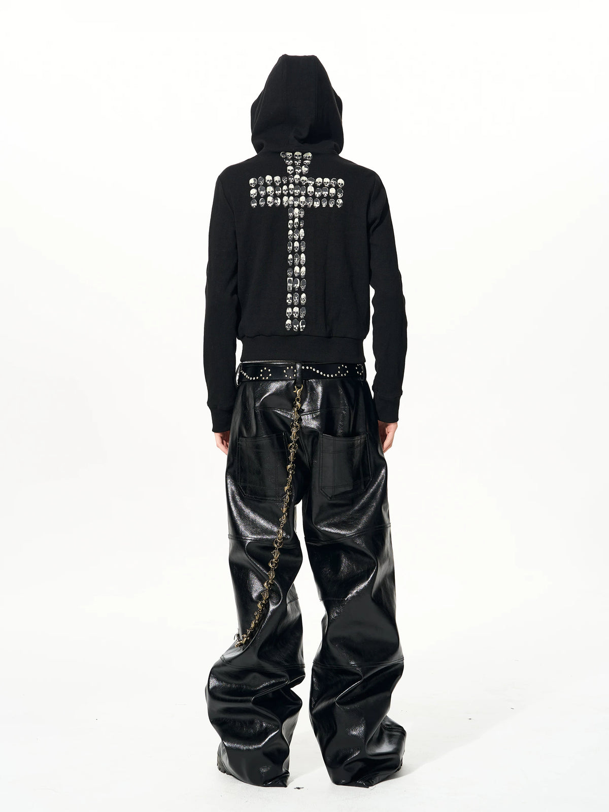 Full-length rear styling of skull-cross hoodie
