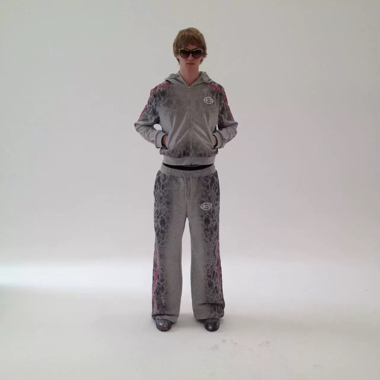 Cロゴ ヒョウ柄 スター刺繍 スウェットパンツ