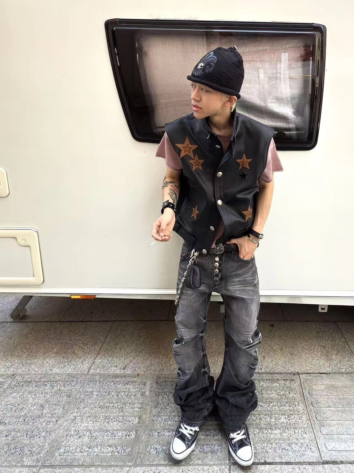 Ice Blue Cracked Wash Saber Fit Jeans