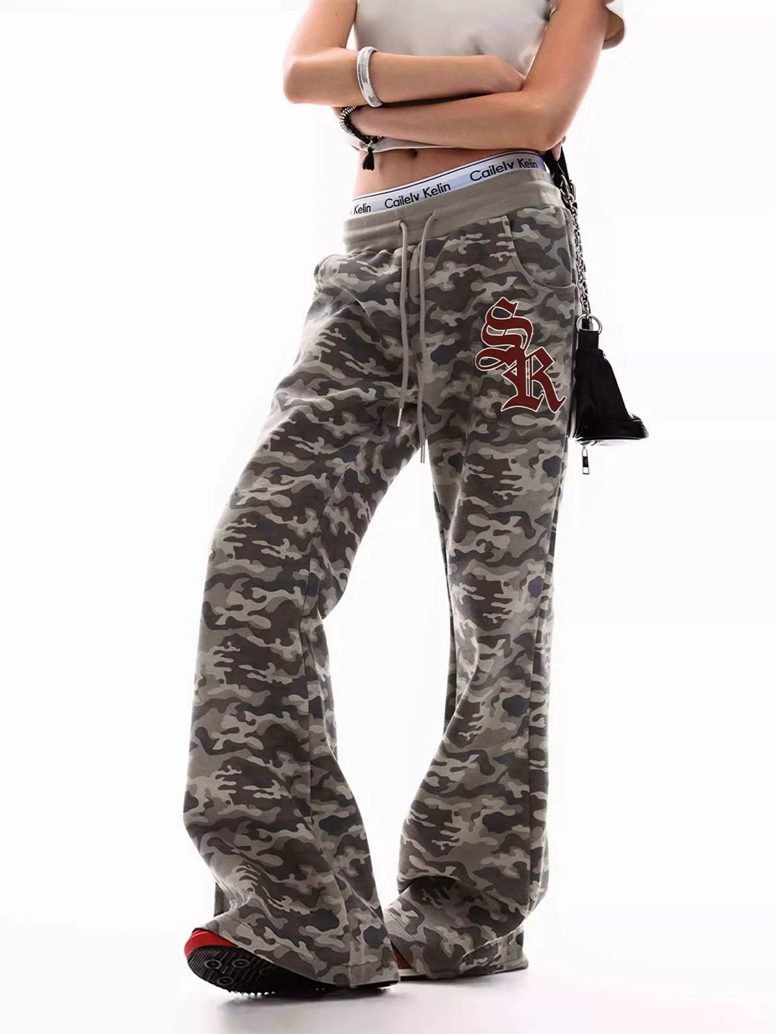 0123Start Camo Flared Sweatpants - side pose