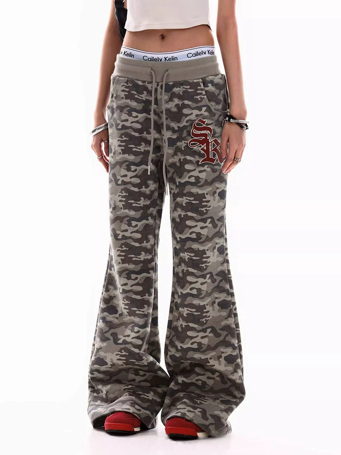 0123Start Camo Flared Sweatpants - flared hem